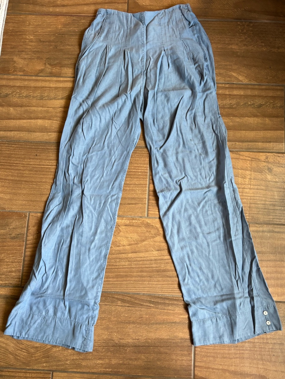 Lululemon Pleated Wide Leg Pants Blue Gray Tencel Size 4